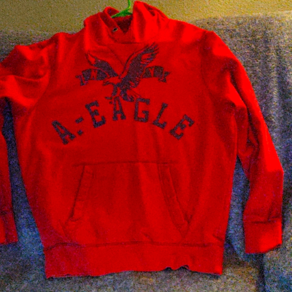 Athletic Fit, bright red hoodie